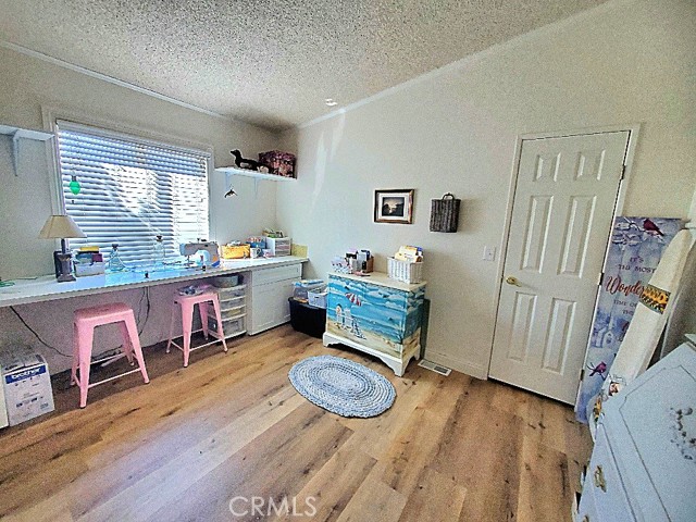 21621 Sandia Road, Apple Valley CA: https://media.crmls.org/medias/a2a61ca5-c3d4-4d21-b319-bdc05a31e555.jpg