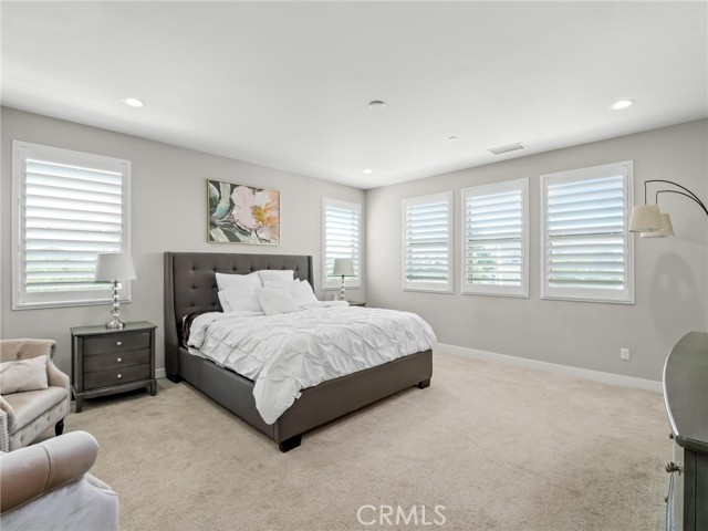 Detail Gallery Image 19 of 51 For 428 Expedition Way, Madera,  CA 93636 - 4 Beds | 3/1 Baths