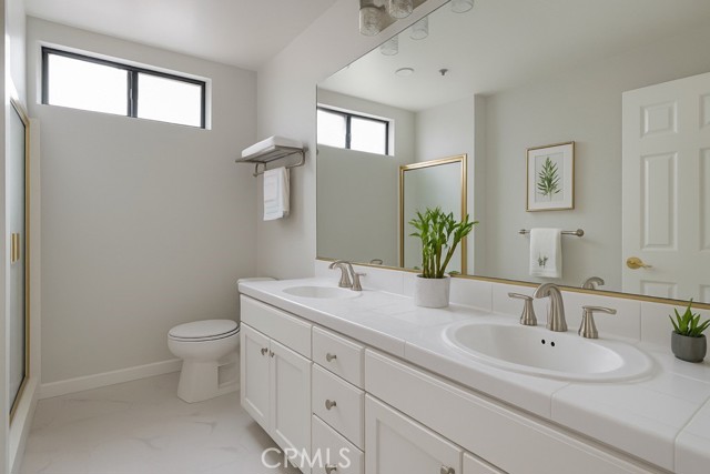 Detail Gallery Image 10 of 42 For 1935 Malcolm Ave #201,  Los Angeles,  CA 90025 - 2 Beds | 2 Baths