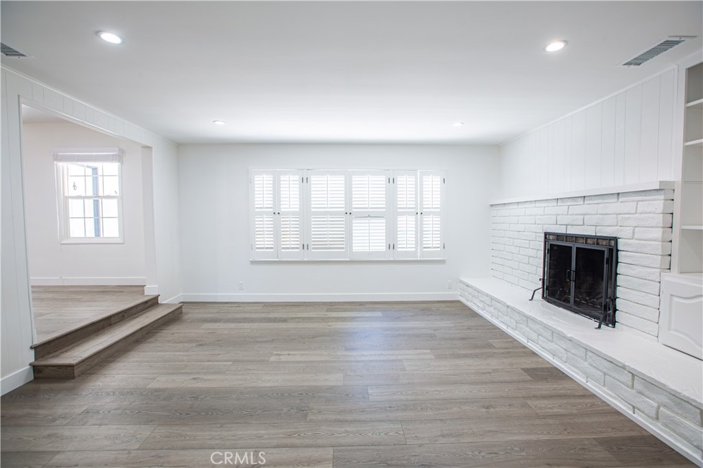 MLS #SR25247388 image #7