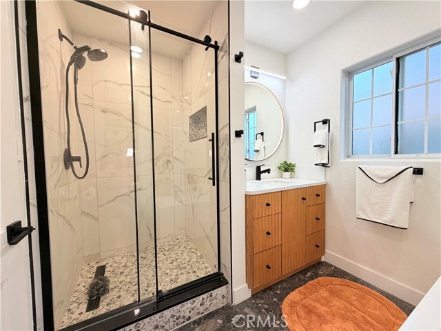 Detail Gallery Image 15 of 17 For 1675 W Mells, Anaheim,  CA 92802 - 4 Beds | 3/1 Baths