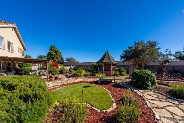 Detail Gallery Image 38 of 60 For 554 Edgewater, Oceanside,  CA 92057 - 4 Beds | 3 Baths