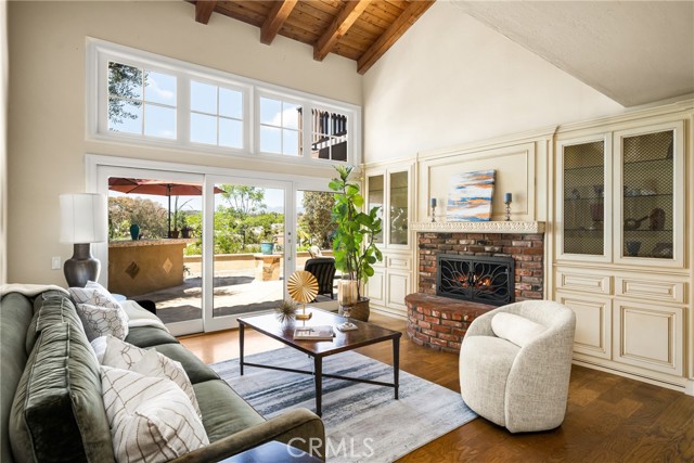 26811 Via Matador, Mission Viejo CA: https://media.crmls.org/medias/a2a90d98-7f17-4186-b3b5-6d19c0137043.jpg