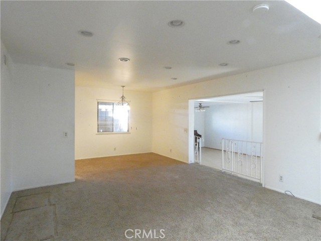 Detail Gallery Image 13 of 20 For 1202 N School, Santa Maria,  CA 93454 - 3 Beds | 2 Baths