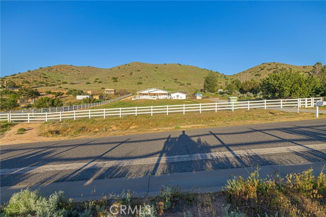 Detail Gallery Image 9 of 50 For 32040 Cedarcroft Rd, Acton,  CA 93510 - 3 Beds | 2 Baths