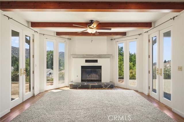 13532 Pineridge Court, Yucaipa CA: https://media.crmls.org/medias/a2aa6dc3-d08e-4cf1-857e-31482df1de4f.jpg