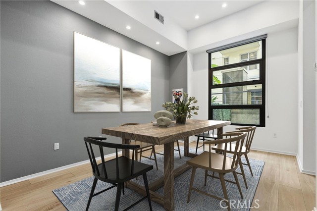 Detail Gallery Image 11 of 35 For 133 the Promenade #118,  Long Beach,  CA 90802 - 2 Beds | 2/1 Baths