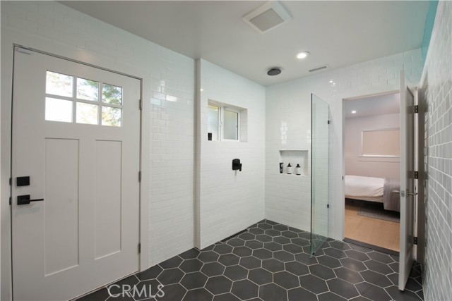 Detail Gallery Image 18 of 31 For 1215 Vista Superba St, Glendale,  CA 91205 - 3 Beds | 2 Baths