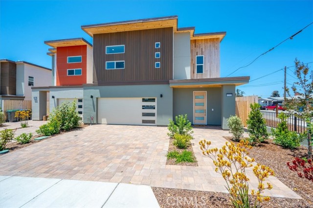 1296 Saratoga Avenue, Grover Beach CA: https://media.crmls.org/medias/a2aab177-b6d8-48b9-8e08-168068ac1b9b.jpg