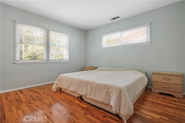 14224 Enadia Way, Van Nuys CA: https://media.crmls.org/medias/a2aae328-daec-4f7f-aa10-ee87ad477f54.jpg