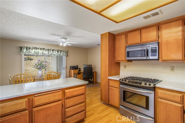 Detail Gallery Image 19 of 32 For 25714 Onate Dr, Moreno Valley,  CA 92557 - 3 Beds | 2 Baths