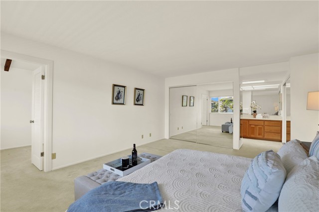 Image 28 of 46 For 8452 Deepview Drive