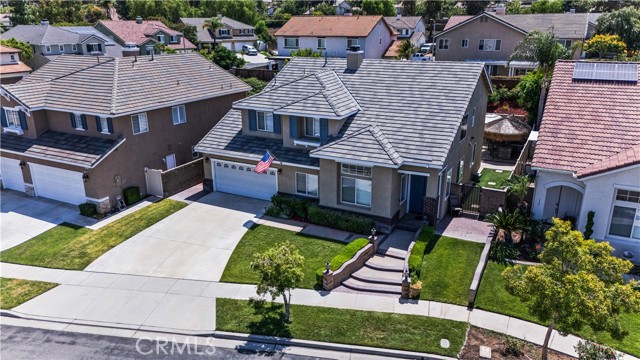 540 Newport Circle, Corona CA: https://media.crmls.org/medias/a2ab5863-2064-4559-89c3-68d68bc3f8e5.jpg