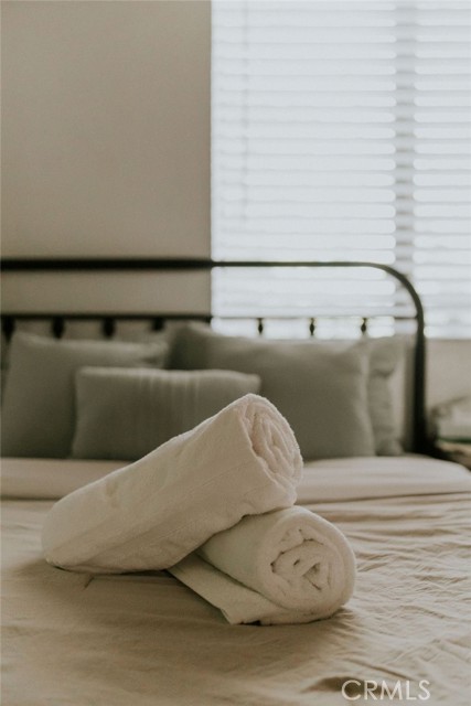 Detail Gallery Image 6 of 41 For 2352 Pine Dr, Arrowbear,  CA 92382 - 3 Beds | 2 Baths