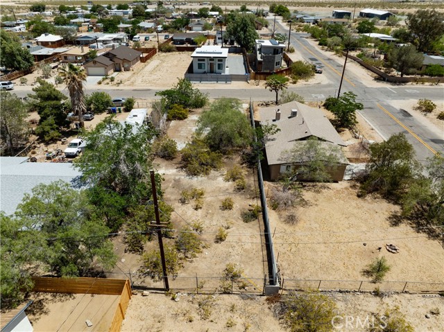 62008 Mountain View Circle, Joshua Tree CA: https://media.crmls.org/medias/a2abfbe5-f242-4067-892b-6943c5340c62.jpg