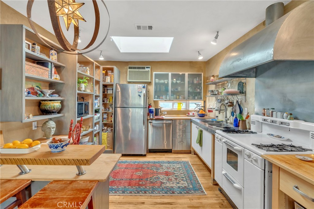 734 Via Arezzo Place Altadena img 25