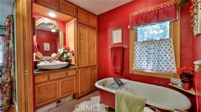 Detail Gallery Image 35 of 50 For 24083 Cresta Dr, Crestline,  CA 92325 - 4 Beds | 2/1 Baths