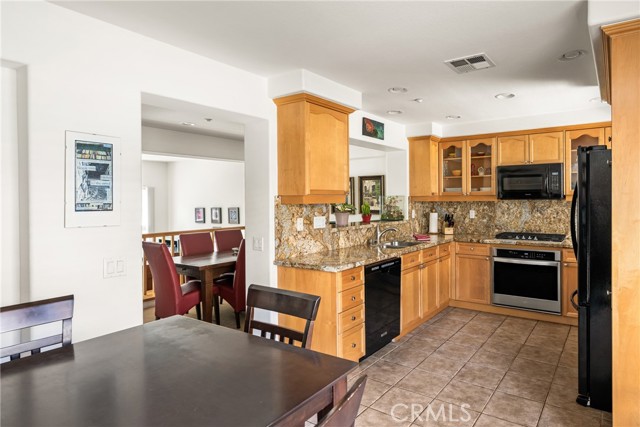 92 Chula Vista, Irvine CA: https://media.crmls.org/medias/a2af7d6d-a103-4b8e-8fdb-f4f79f60c98e.jpg