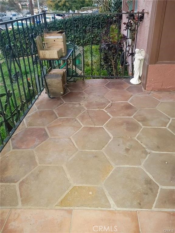 2823 Budau Avenue, Los Angeles CA: https://media.crmls.org/medias/a2afec5e-aebd-405b-b596-ce7d706ce253.jpg