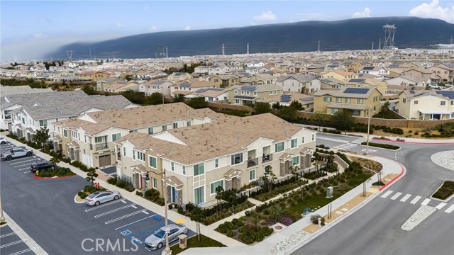 Detail Gallery Image 28 of 35 For 16680 Wyndham Ln #3,  Fontana,  CA 92336 - 2 Beds | 2/1 Baths