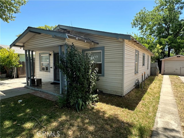 Detail Gallery Image 2 of 17 For 828 W 23rd St, Merced,  CA 95340 - 2 Beds | 1 Baths