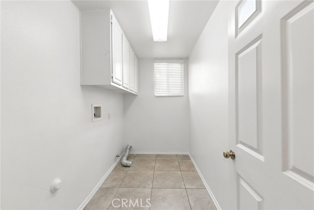 11144 Arizona Avenue, Riverside CA: https://media.crmls.org/medias/a2b15971-f4bf-4bb7-a4b6-7b13dea600cf.jpg