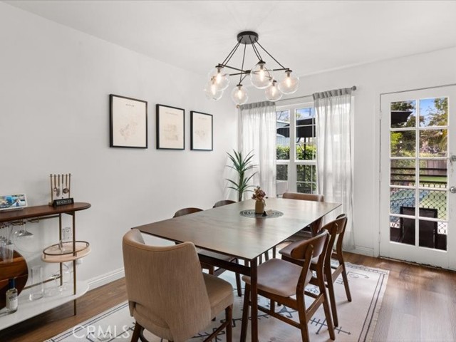 2157 Pacific Avenue, Costa Mesa CA: https://media.crmls.org/medias/a2b265a2-322d-4213-b928-293e984a91b6.jpg