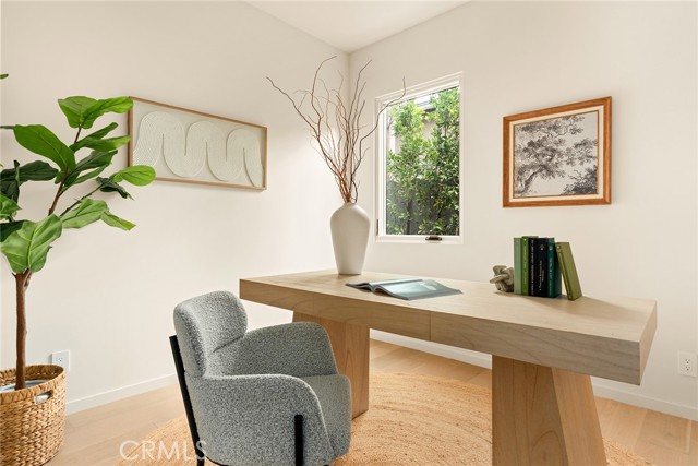 Detail Gallery Image 27 of 40 For 4935 Agnes Ave, Valley Village,  CA 91607 - 5 Beds | 3 Baths