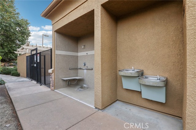 Image 38 of 75 For 1900 Danbrook Drive 521