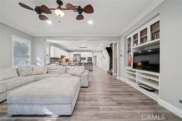 Detail Gallery Image 5 of 29 For 160 Friesian, Norco,  CA 92860 - 5 Beds | 3/1 Baths