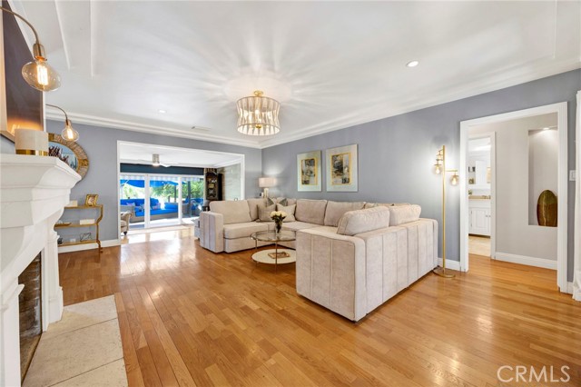 Detail Gallery Image 23 of 43 For 3374 Floyd, Los Angeles,  CA 90068 - 3 Beds | 2 Baths