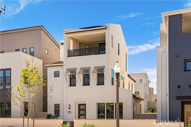 Detail Gallery Image 3 of 60 For 102 Yugen, Irvine,  CA 92618 - 4 Beds | 3/1 Baths