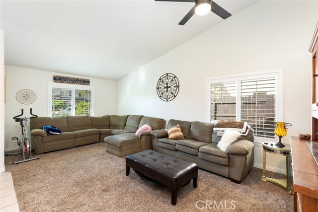 Detail Gallery Image 5 of 19 For 33268 via Chapparo, Temecula,  CA 92592 - 3 Beds | 2 Baths