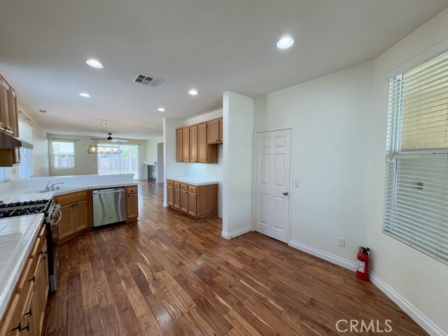 29118 Peppergrass Avenue, Menifee CA: https://media.crmls.org/medias/a2bb99cc-e549-4851-b5e5-0114d20d24c5.jpg