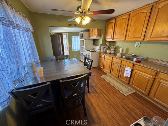 Detail Gallery Image 3 of 8 For 129 Smilax Rd, Vista,  CA 92081 - – Beds | – Baths