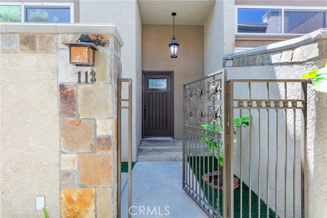 21901 Lassen ST Unit: 113