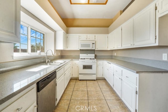 Detail Gallery Image 26 of 47 For 26379 Bodega Ct, Moreno Valley,  CA 92555 - 3 Beds | 2/1 Baths