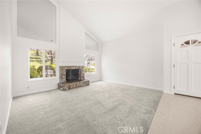 21792 Empanada, Mission Viejo CA: https://media.crmls.org/medias/a2beb8b2-b7e3-4d19-bfbf-a35f799fafa8.jpg