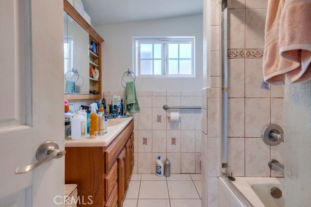 Detail Gallery Image 15 of 33 For 2663 Loosmore St, Los Angeles,  CA 90065 - 2 Beds | 1 Baths