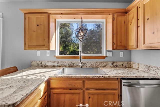 Detail Gallery Image 12 of 33 For 16150 Jellys Ferry, Red Bluff,  CA 96080 - 2 Beds | 1 Baths