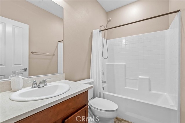 Detail Gallery Image 16 of 39 For 17938 Caraway Ct, San Bernardino,  CA 92407 - 5 Beds | 4 Baths