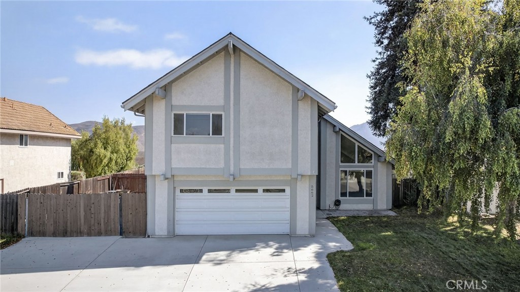 5662 Willow View