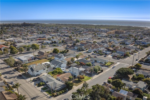 Image 29 of 34 For 866 Brighton Avenue