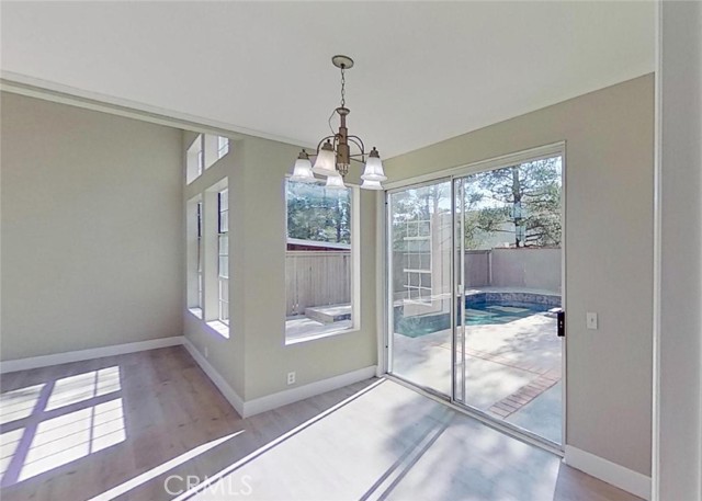 Detail Gallery Image 5 of 26 For 2680 via Corazon Dr, Corona,  CA 92882 - 3 Beds | 2/1 Baths