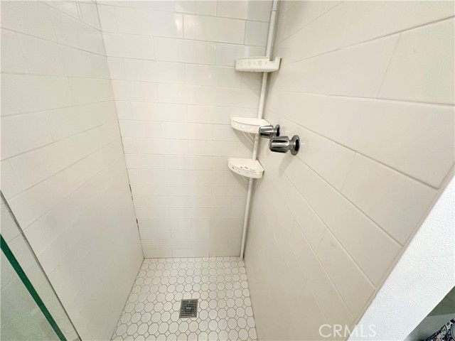 Detail Gallery Image 40 of 46 For 1433 S Beverly Dr, Los Angeles,  CA 90035 - 3 Beds | 2/1 Baths