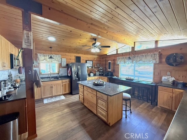 Detail Gallery Image 5 of 47 For 9780 Fay Ranch, Weldon,  CA 93240 - 2 Beds | 2 Baths