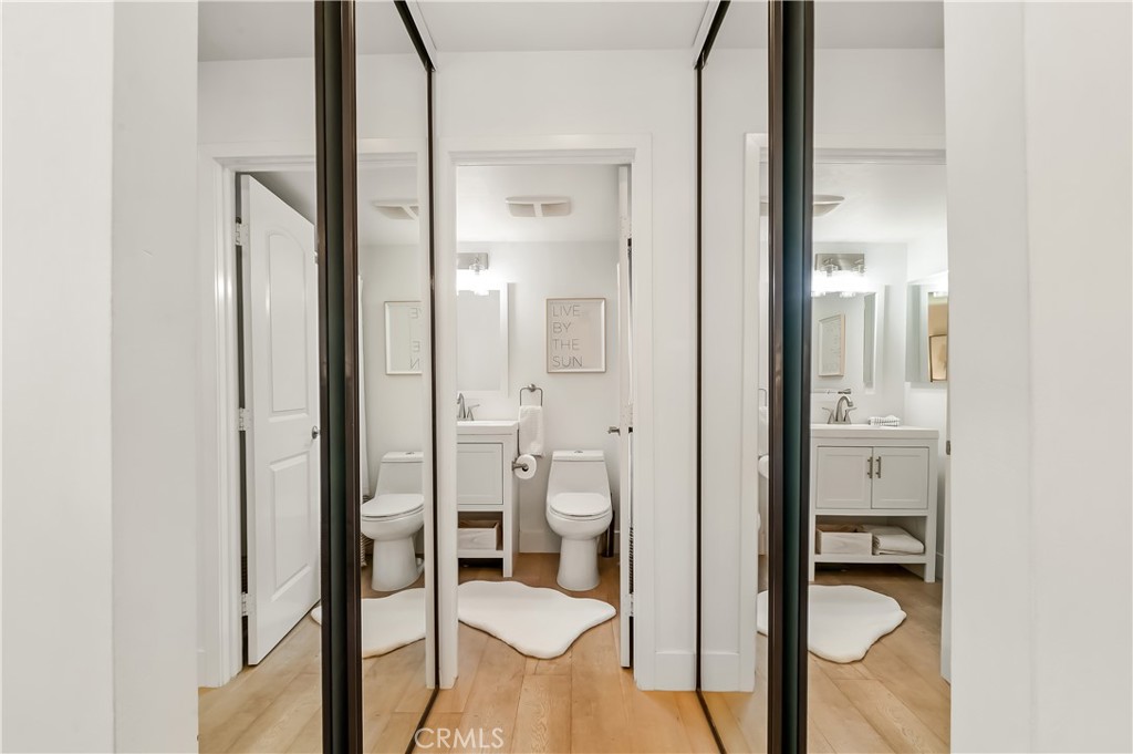 https://media.crmls.org/medias/a2c23ad3-8236-43a1-ba49-0b781e95d1ab.jpg?preset=X-Large