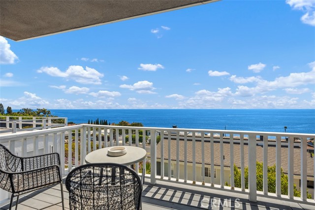 32091 Virginia Way, Laguna Beach CA: https://media.crmls.org/medias/a2c28292-85f4-4375-a23e-671ec1f7bc0f.jpg