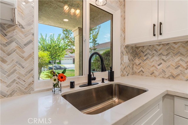 Detail Gallery Image 10 of 33 For 19531 Turtle Ridge Ln, Porter Ranch,  CA 91326 - 2 Beds | 3 Baths