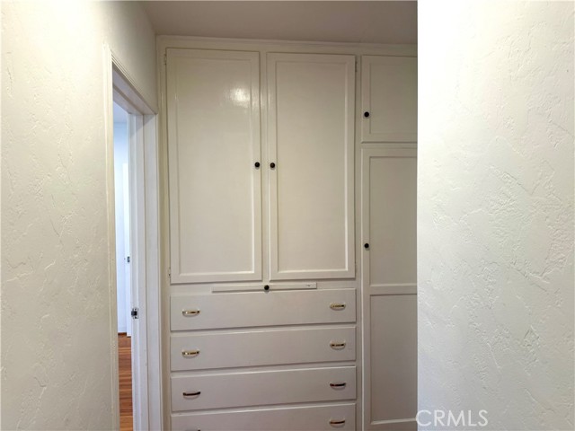 Detail Gallery Image 20 of 27 For 6534 Peach Ave, Van Nuys,  CA 91406 - 2 Beds | 2 Baths